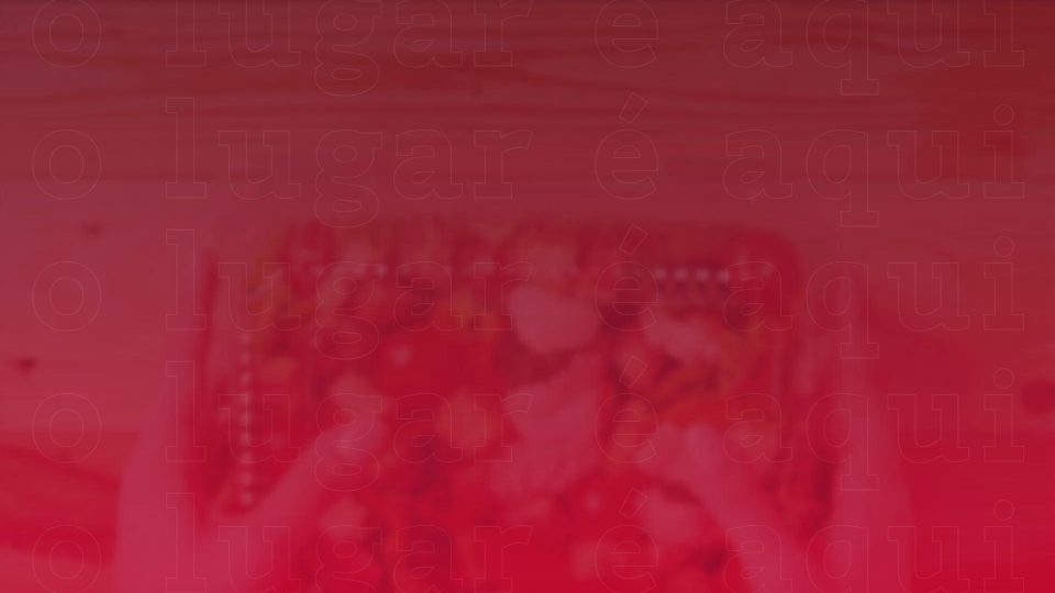 Produtos Prafesta em uma mesa de festa